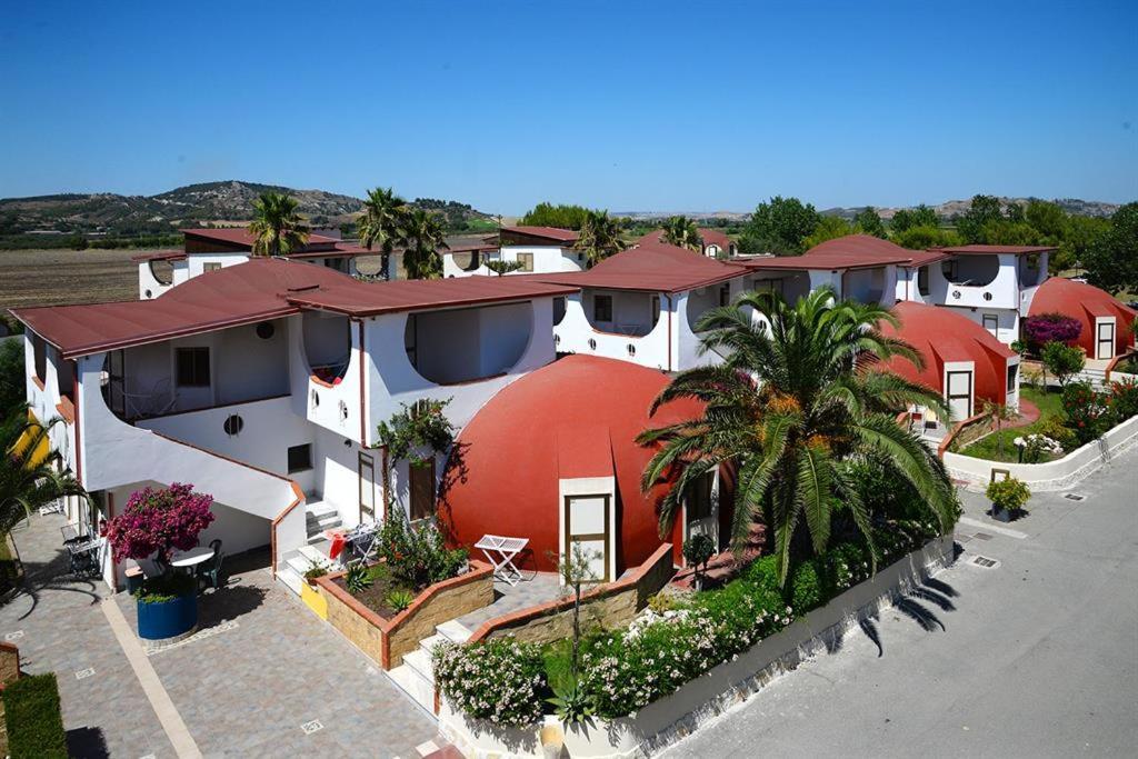 Nirvana Club Village Botricello Bagian luar foto