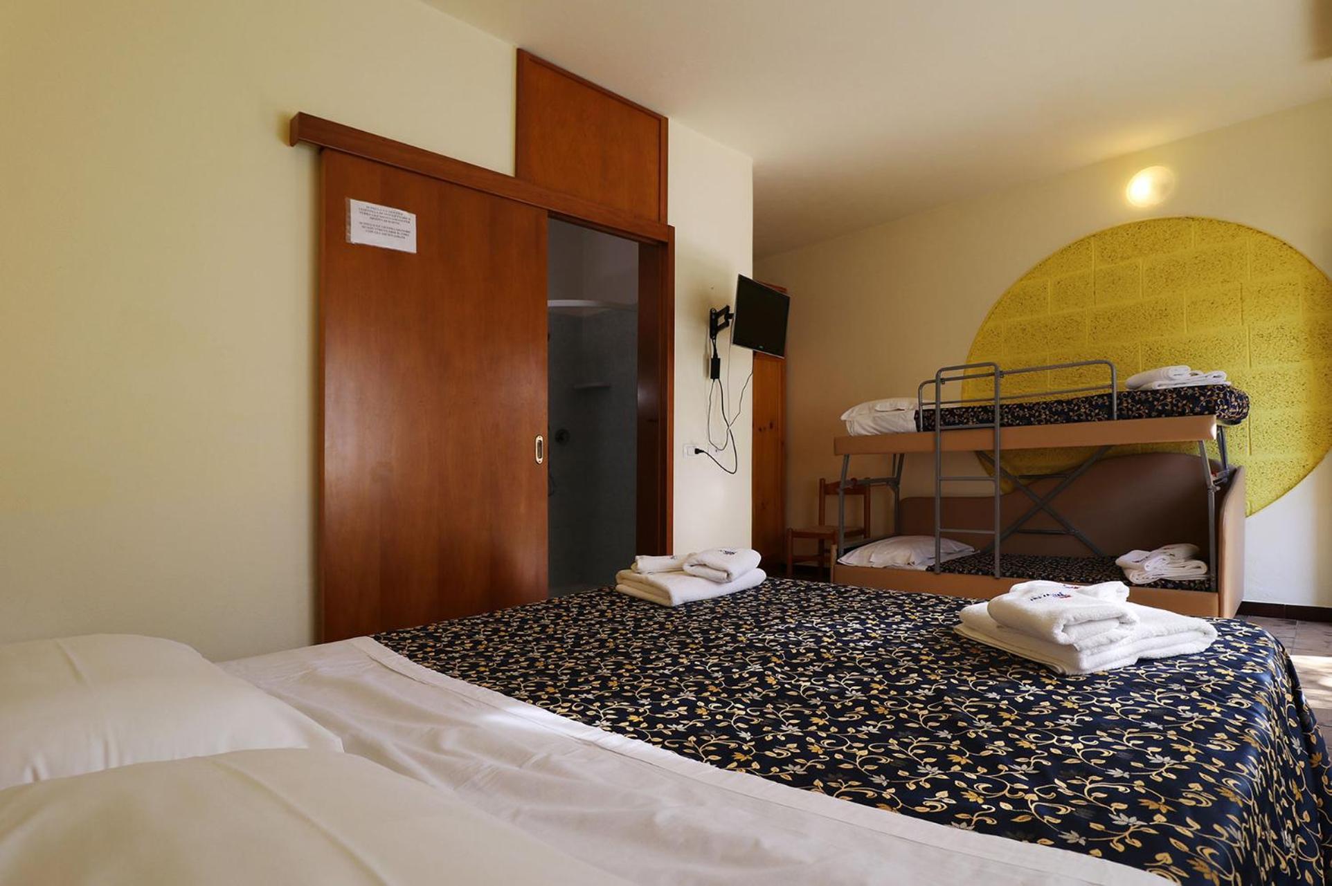 Nirvana Club Village Botricello Bagian luar foto