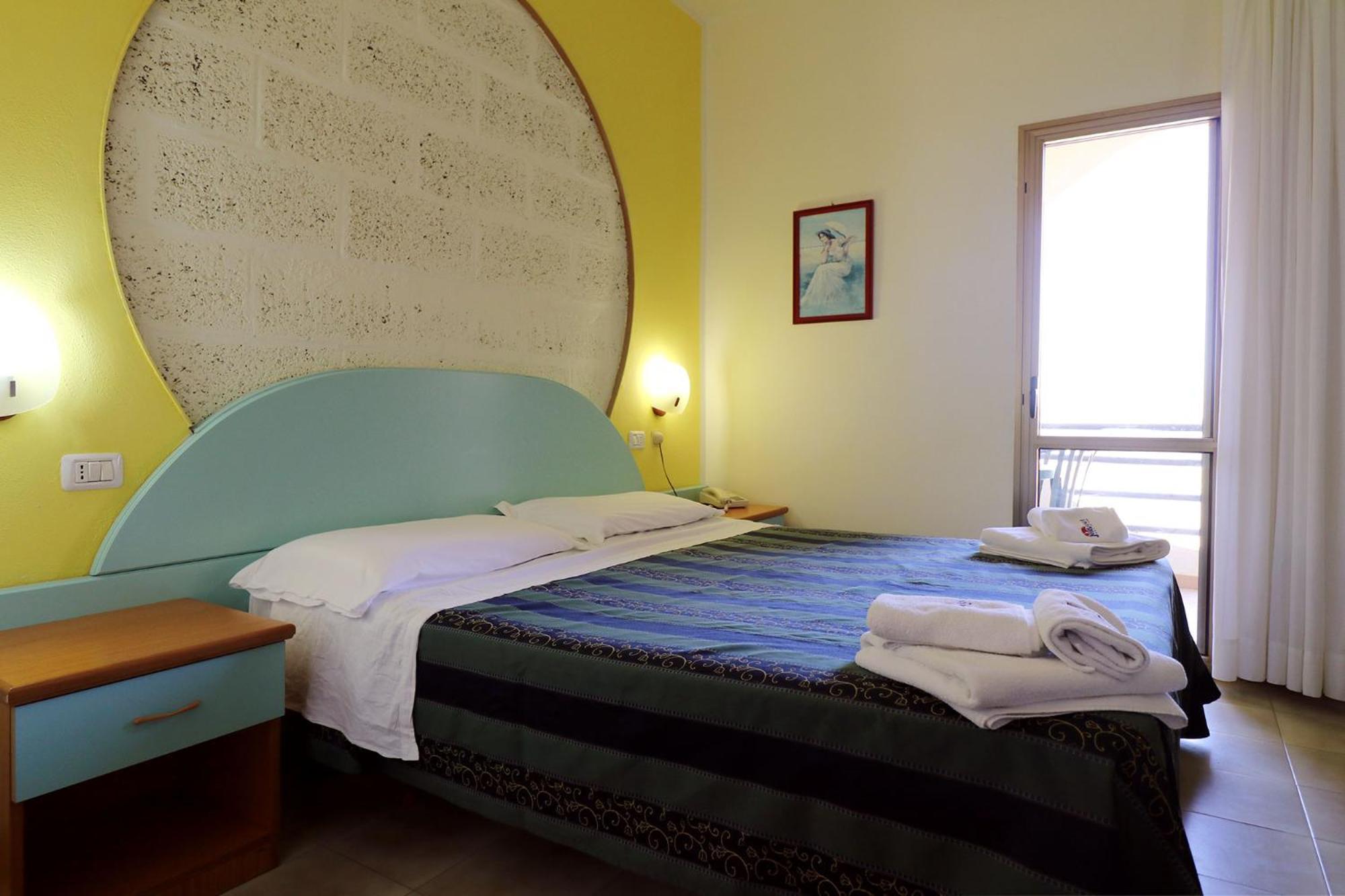 Nirvana Club Village Botricello Ruang foto