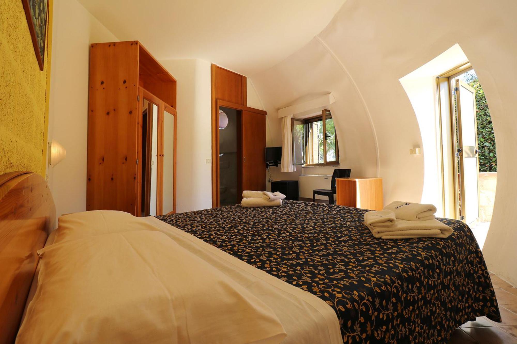 Nirvana Club Village Botricello Ruang foto